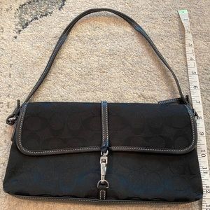 Coach shoulder black bag/clutch